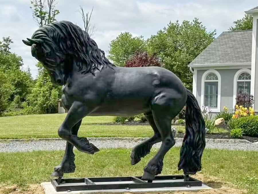 Bronze racing horse at ranch entrance