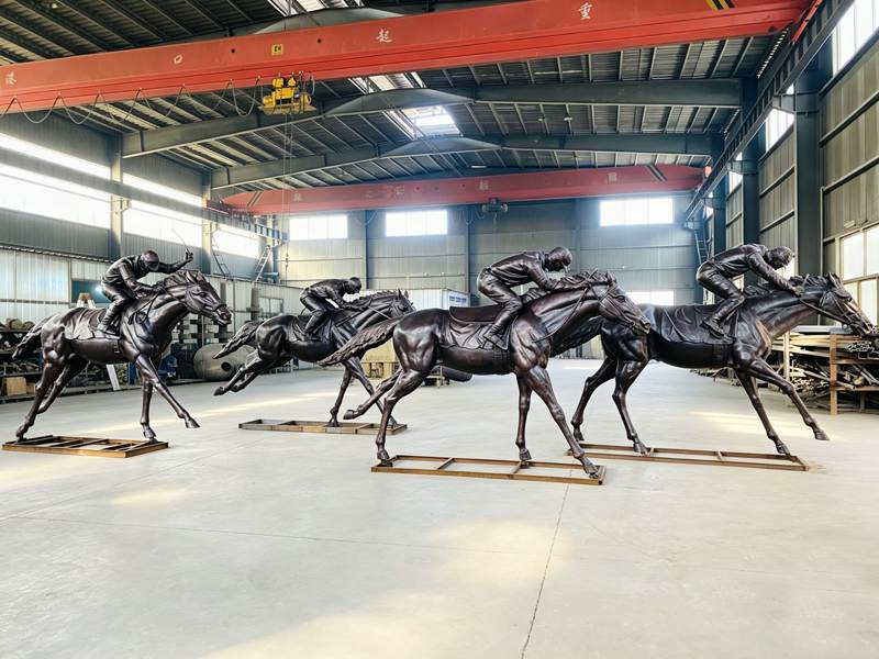 Bronze racing horse at a racecourse in the USA