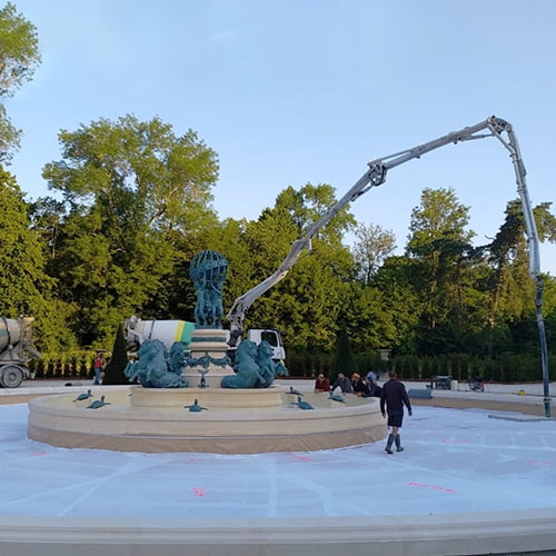 A large bronze horse fountain currently under construction